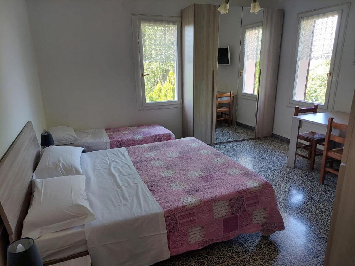 Agriturismo Ca' Isotta Castello di Serravalle Εξωτερικό φωτογραφία