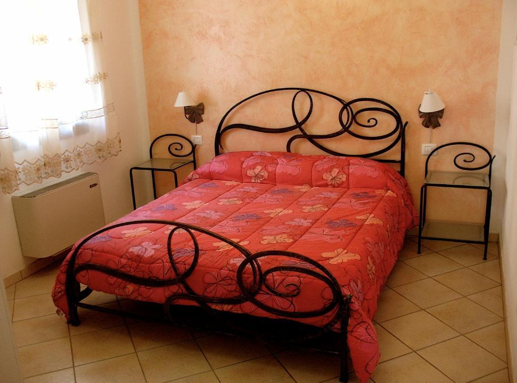 Agriturismo Ca' Isotta Castello di Serravalle Εξωτερικό φωτογραφία