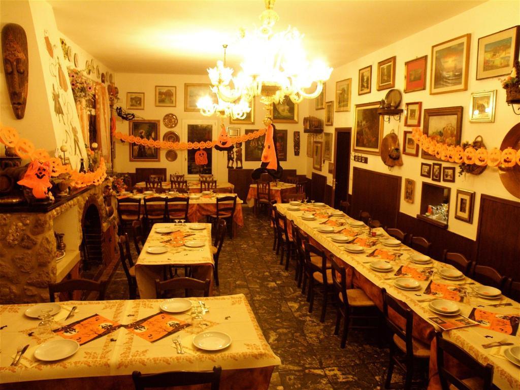 Agriturismo Ca' Isotta Castello di Serravalle Εξωτερικό φωτογραφία